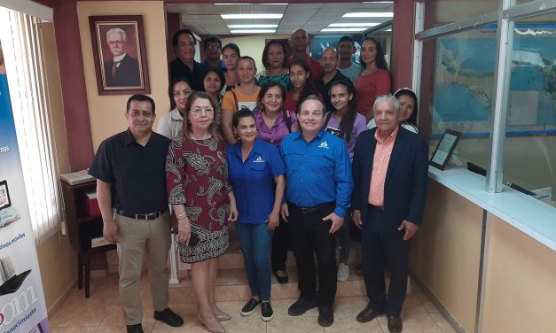INFOPLAZAS AIP REALIZA INDUCCIÓN A ESTUDIANTES DE INFORMÁTICA